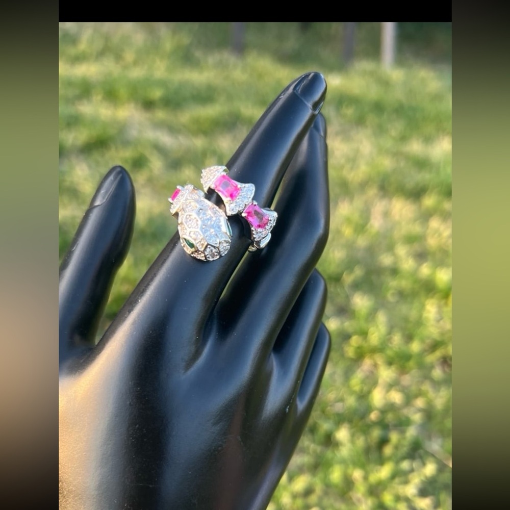 Gorgeous Ruby Crystal Snake Ring With Swarovski E… - image 8